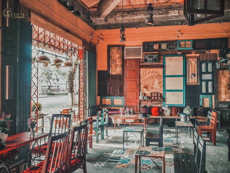 Thiết kế quán cafe theo phong cách vintage cổ điển