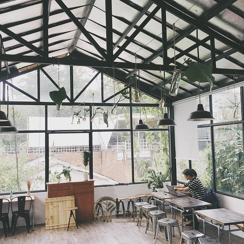 Thiết kế quán cafe bằng kính - phong cách thời thượng