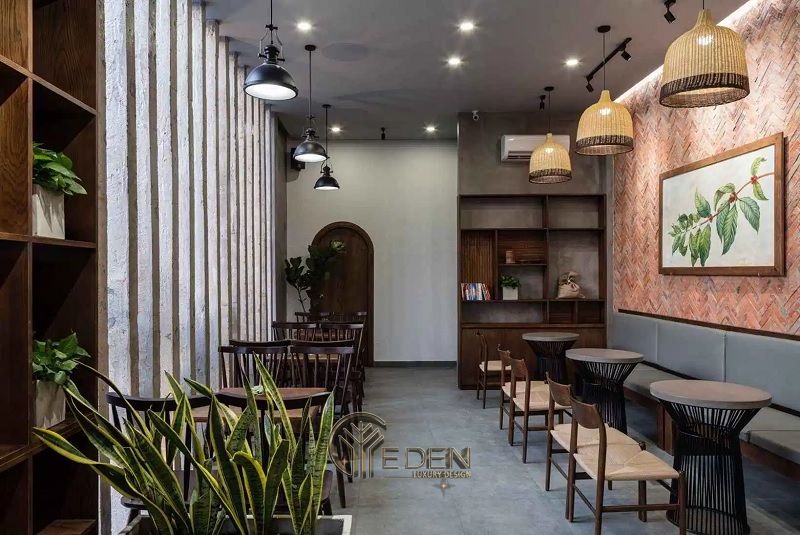 Thiết kế quán cafe mặt tiền 5m phong cách Hiện đại mang nét cổ điển với bức tranh làm điểm nhấn giữa khung cảnh trầm ngâm