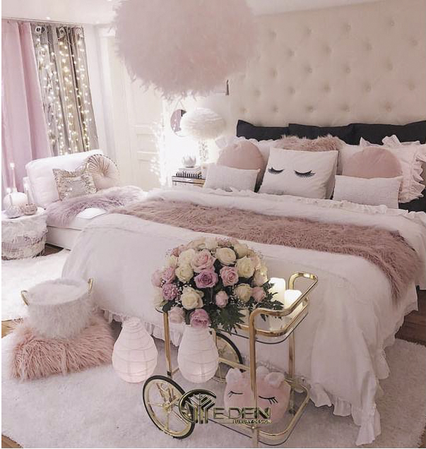 Trang trí phòng ngủ màu hồng hiện đại sẽ mang đến cho bạn sự độc đáo và tinh tế. Với những đường nét tinh tế, phối màu phù hợp và sự kết hợp với những vật dụng trang trí thông minh, phòng ngủ của bạn sẽ trở nên đẳng cấp và sang trọng.