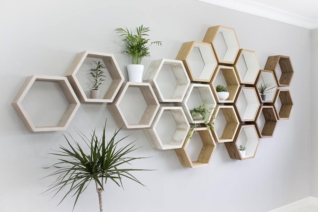 Kệ gỗ treo tường hình lục giác độc đáo